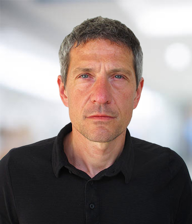 Dr. Tabi András