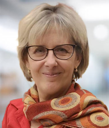 Dr. Csefkó Klára